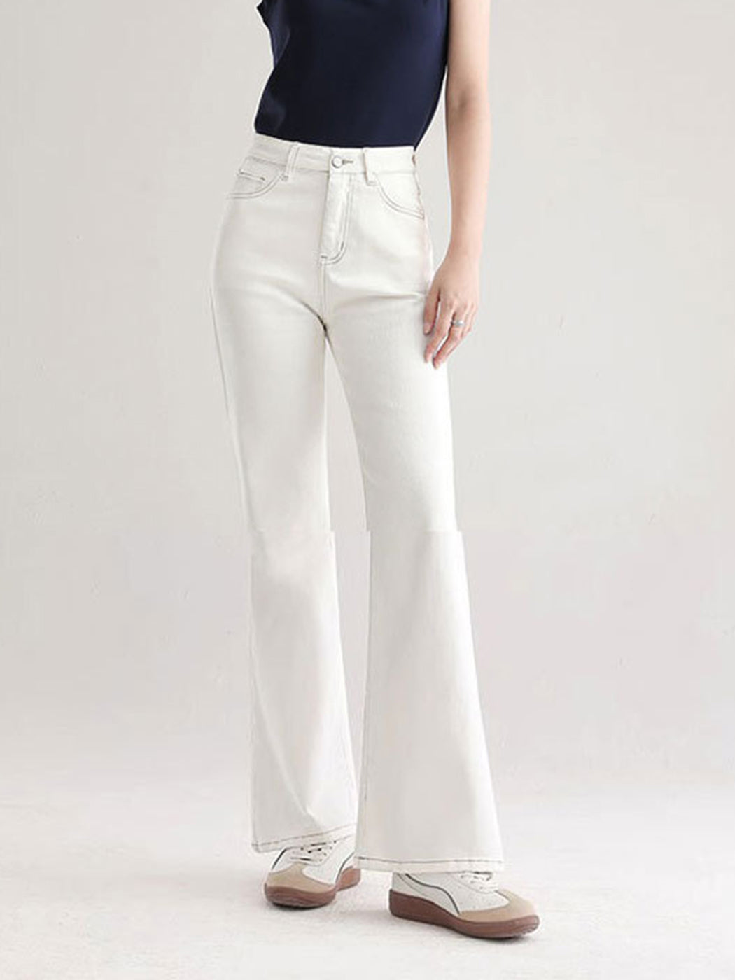 ABP3009WT White Flared Jeans