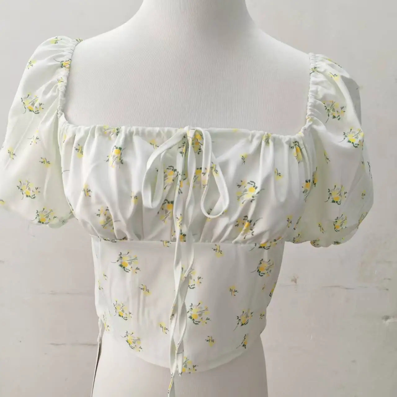White Lace Trim Ruffles Short Sleeve Tees Women Summer Casual Streetwear Shirt Tops Sweet Chic Preppy Style Cropped T-shirts New