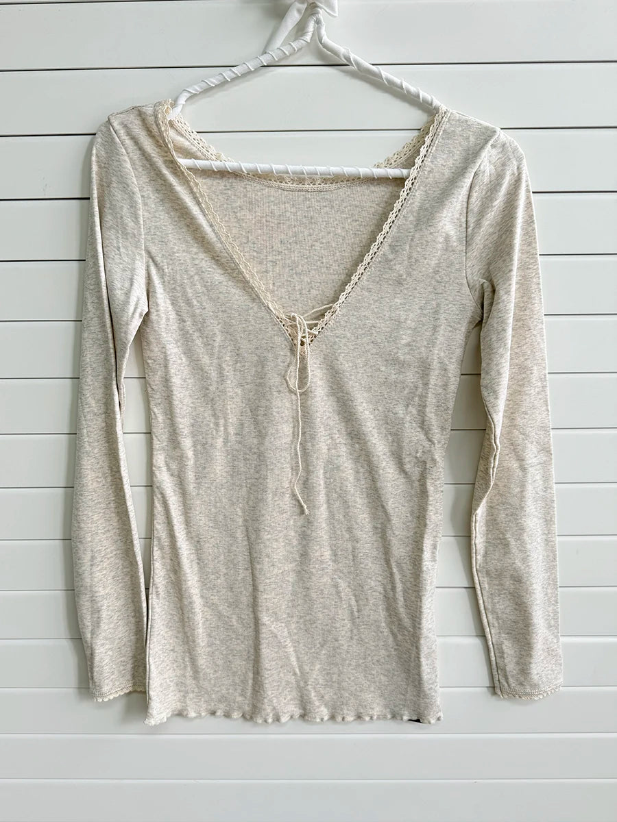 Sweet Lace Trim Long Sleeve Tees Women Casual Simple V-neck Lace-up Cotton Slim Tshirts Female Cute Preppy Style Chic T-shirts