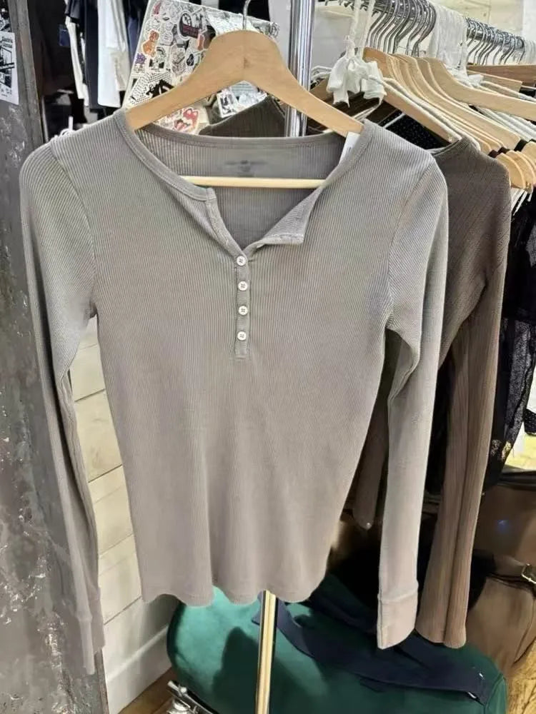 Vintage Solid Buttons Long Sleeve Tee Women Autumn Casual O-Neck Ribbed Cotton Slim Tops Sweet Preppy Style Chic T-shirts Y2K