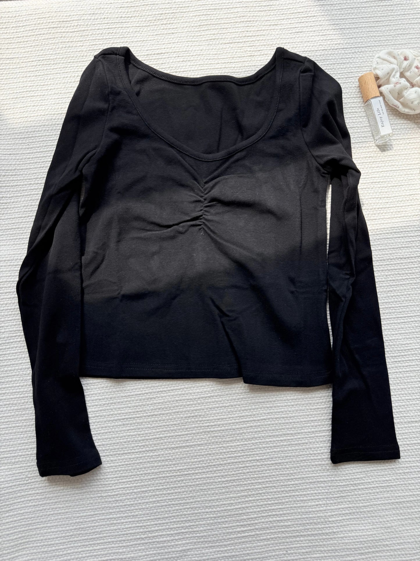 White Sexy Folds Long Sleeve Crop Top Women New Crew Neck Cotton Slim Simple Basic T-shirts Female Sweet Chic Cropped Tees Tops