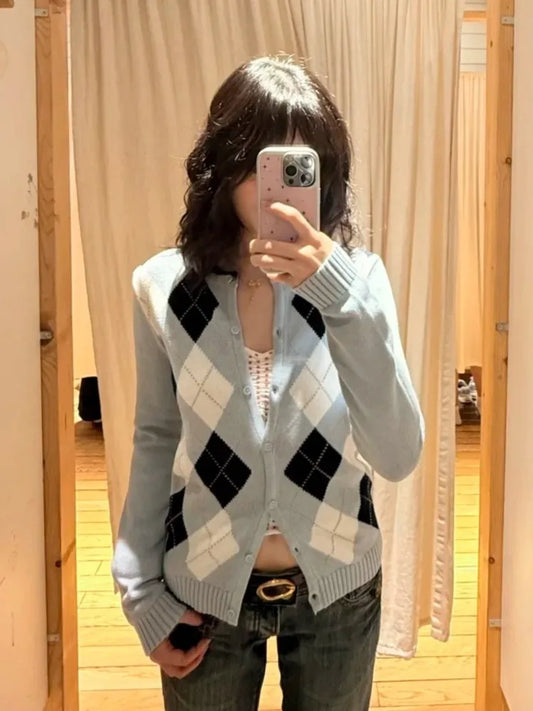 Diamond Jacquard Button Sweater Coat Women Autumn New Casual Slim Cotton O-neck Casual Jumper Tops Sweet Preppy Style Cardigan