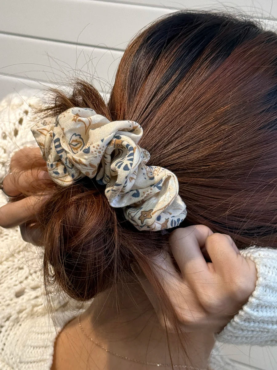 2PCS/Set Sweet Elastic Hair Bands Women Handmade and Custom-made Multicolor Large Scrunchie Cute Hair Accessories