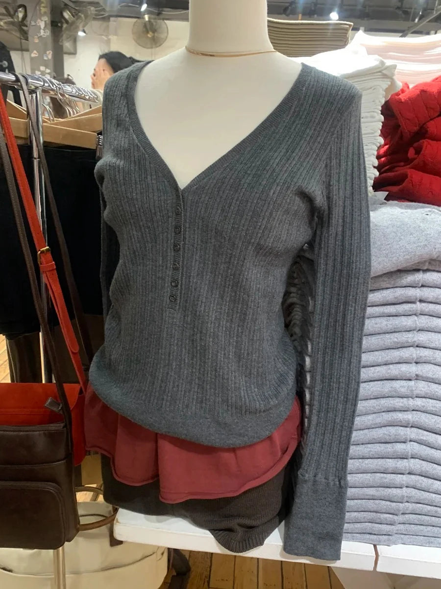 Knitted V-neck T-shirts Women Autumn Buttons Slim