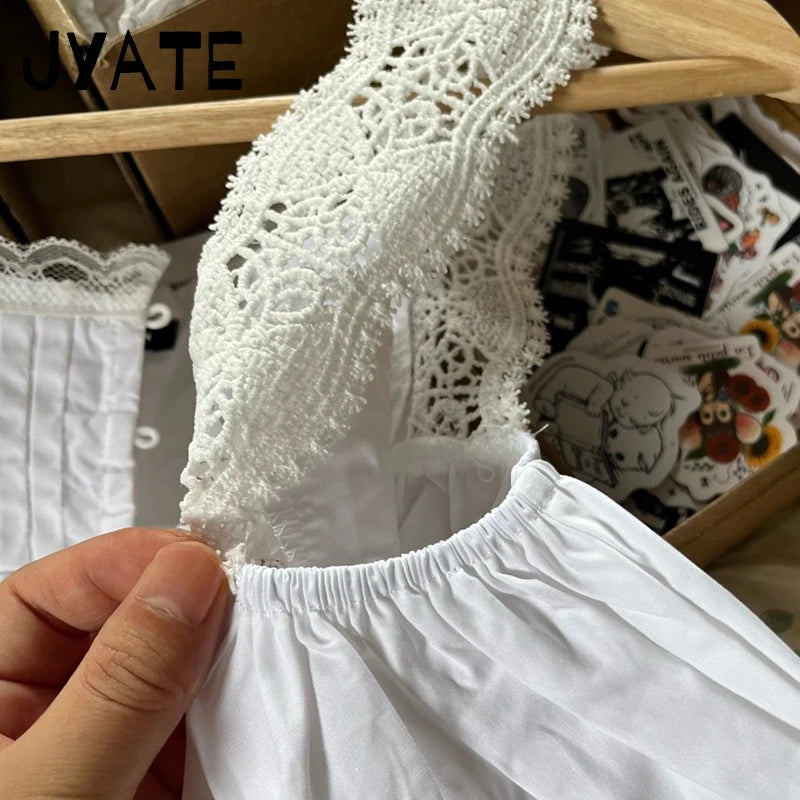Sweet Buttons Lace Hollow Out Sleeve Camisole Women Summer New Simple Square Collar Sleeveless Vests Vintage Chic Cute Tank Tops