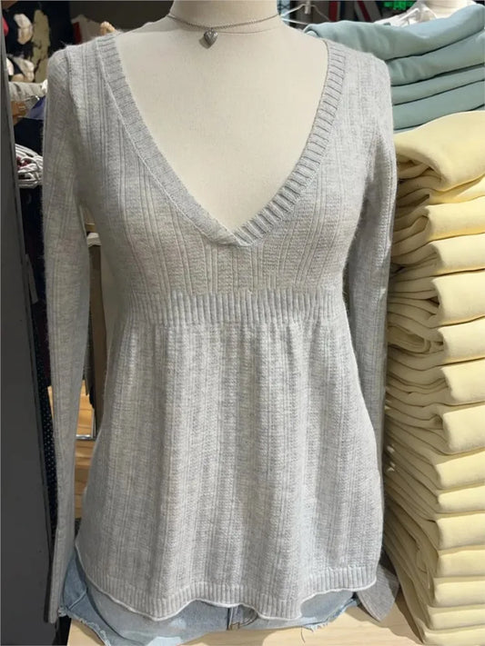 Gray V-neck Knitted Slim Long Sleeve Tees Women Autumn Fashion Cotton Soft T-shirt Sweet Cute Preppy Style T Shirt Y2K Top New