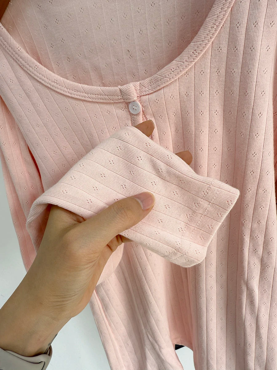 Pink Eyelet Slim Long Sleeve Tees Women Spring Cotton O-neck Buttons Simple Crop Tops Sweet Cute Preppy Style T-shirts New