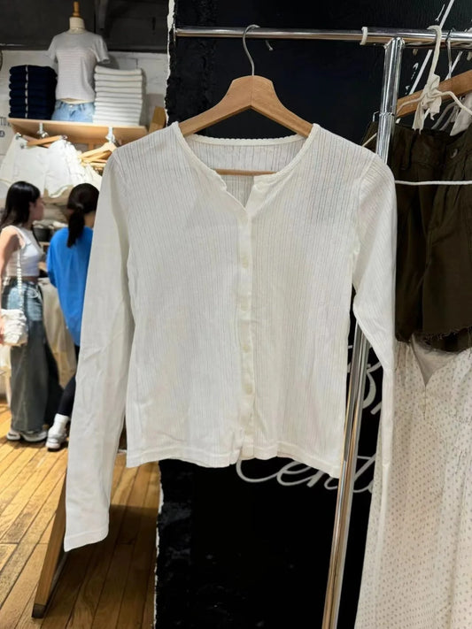 White Hollow Out Slim Long Sleeve T-shirt Women Simple Basic O-Neck Single Breasted Cotton Tees Chic Sweet Tshirt Y2K Tops New
