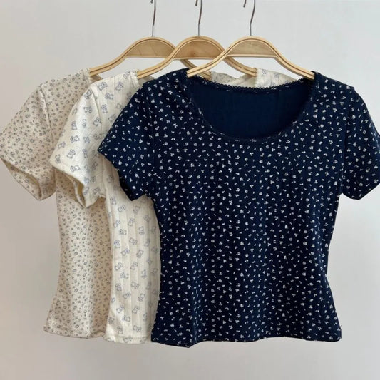Floral Print Eyelet Short Sleeve Tee Women New Casual Streetwear Slim Cropped Tops Girl Sweet Cute Preppy Style T-shirts Y2K Top