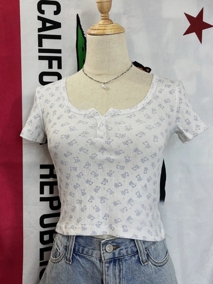 Little Bear Print Buttons T-shirts Women Casual O-neck Short Sleeve Cotton Tee Shirts Sweet Cute Preppy Style Tshirt Y2k Tops