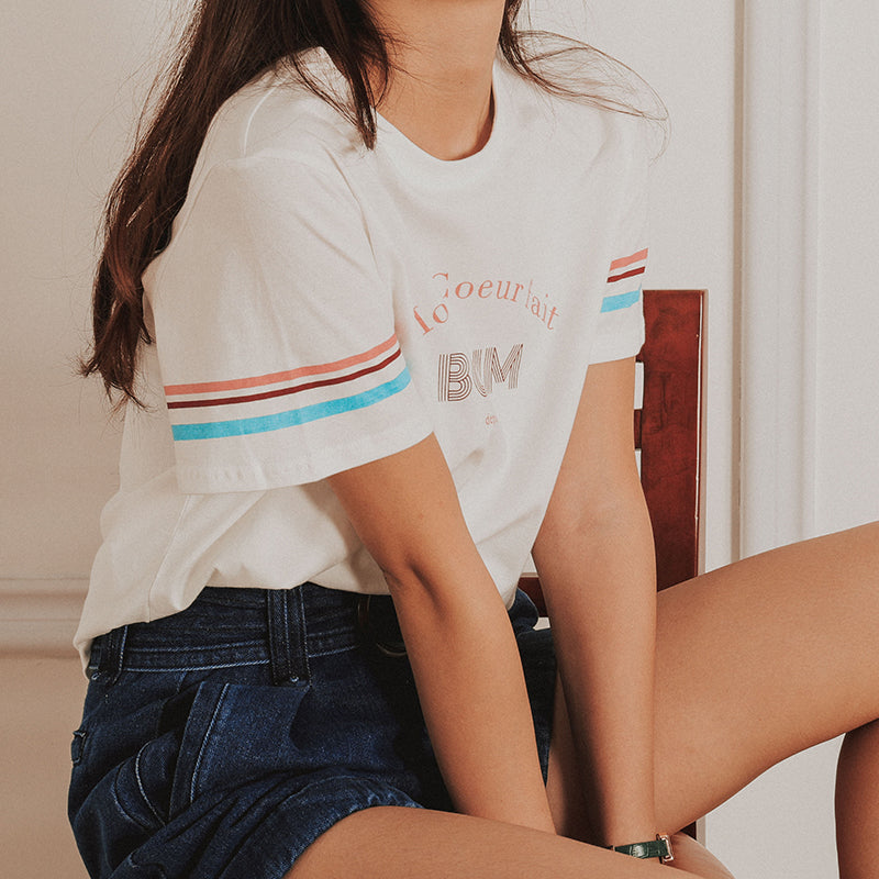 White letter short sleeves