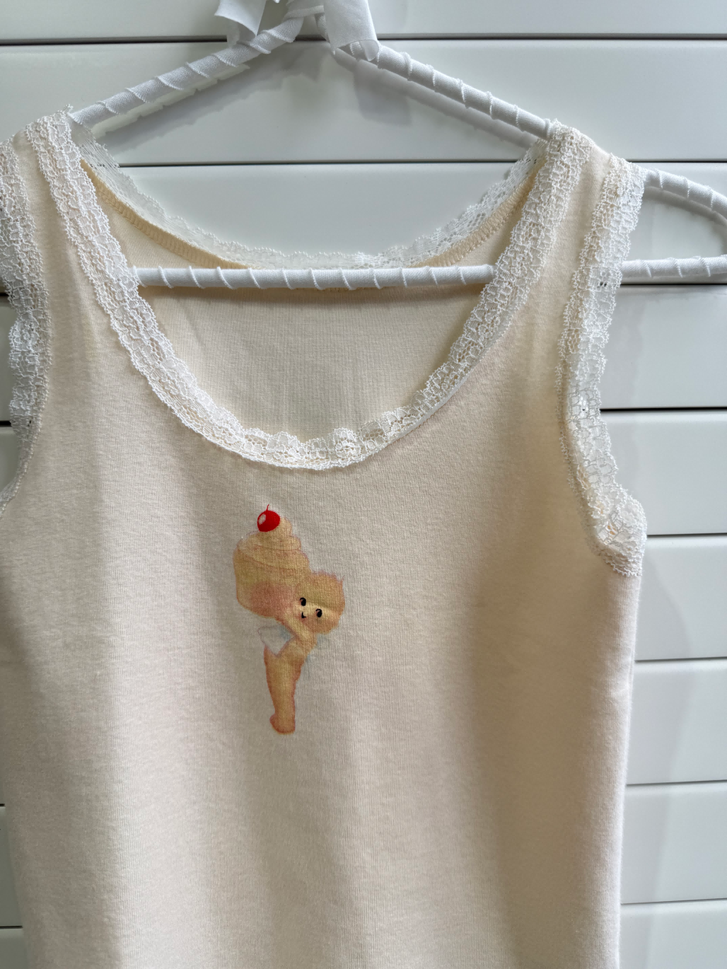 JASTIE Cream Lace Baby Doll Tank With A Graphic