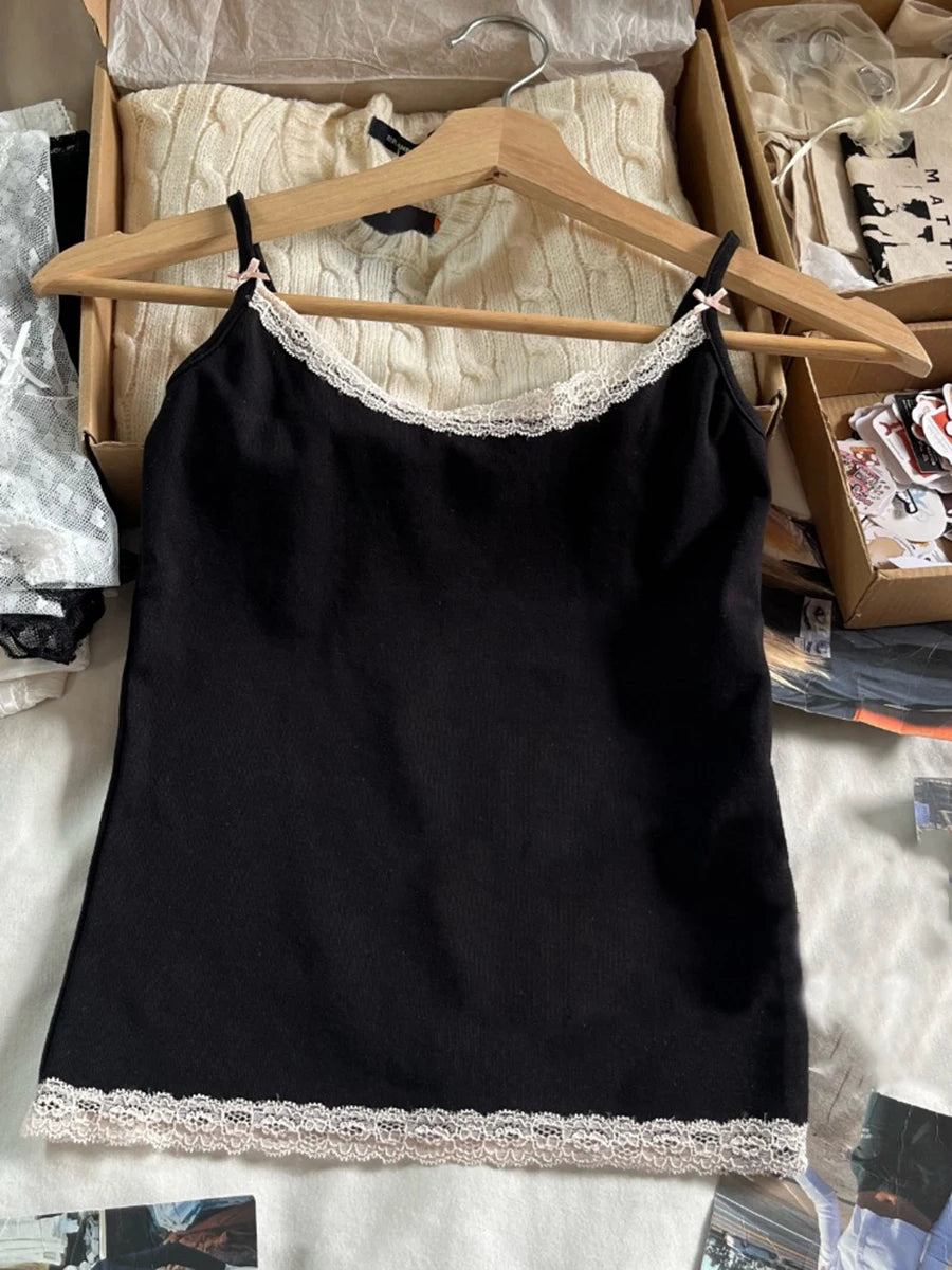Sexy Lace Trim Slim Black Tank Tops Women Summer New Sweet Cotton Simple Sleeveless Vest Female Preppy Style Basic Crop Top Y2K