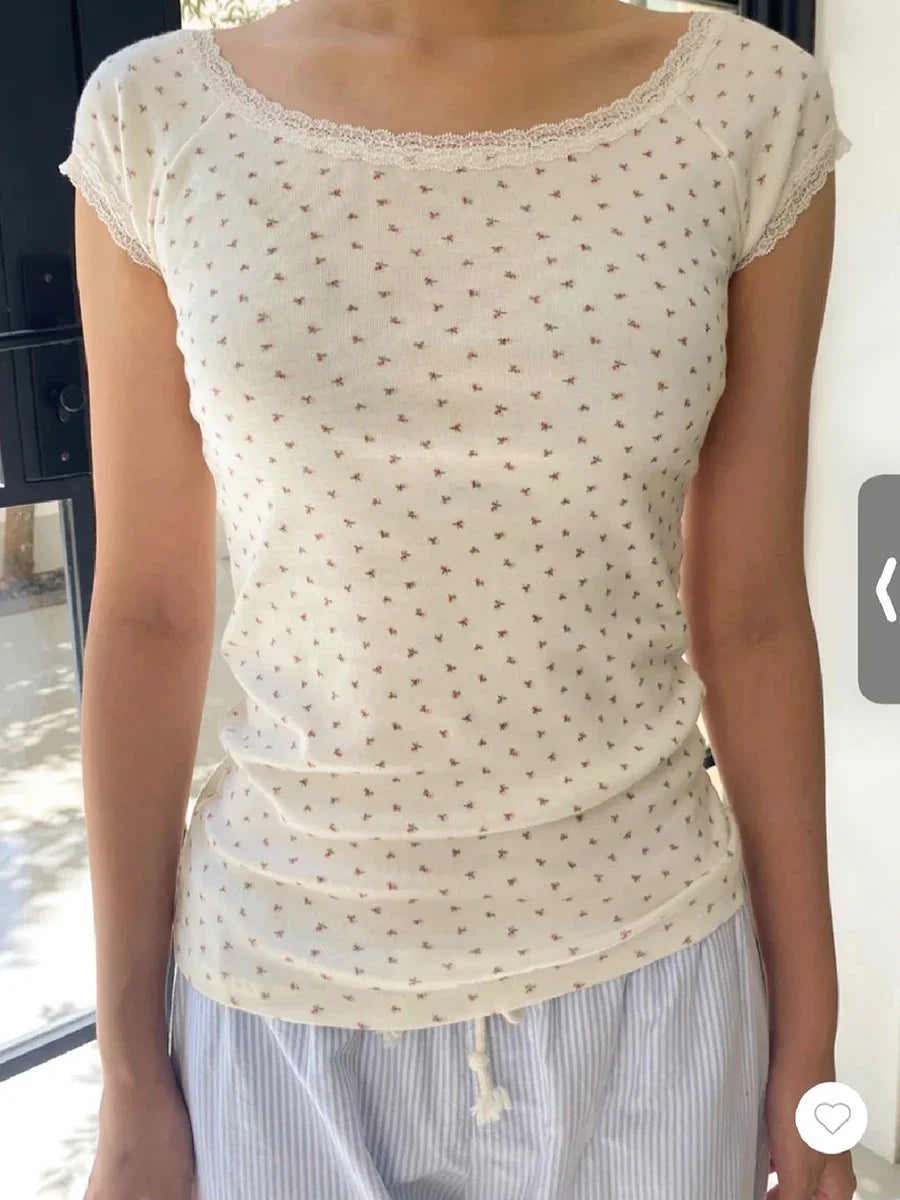 Floral Lace Trim Slim T-shirts Women Summer Sweet Scoop Neck White Cotton Short Sleeve Tee Tops Streetwear Vintage Crop Top Y2K