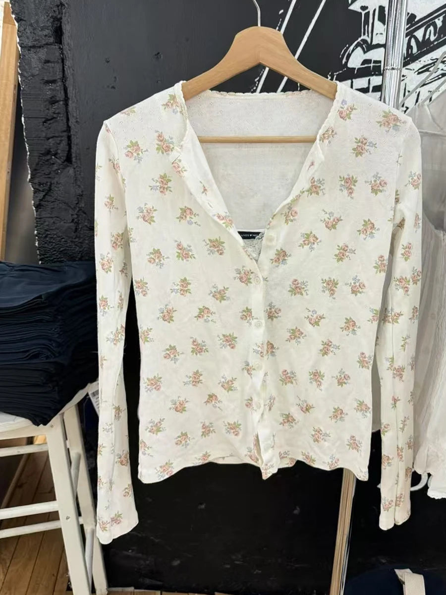 Eyelet Floral Print Slim T-shirt Women Preppy Style O-neck Single Breasted Cotton Long Sleeve Tee Shirts Cute Vintage Sweet Tops