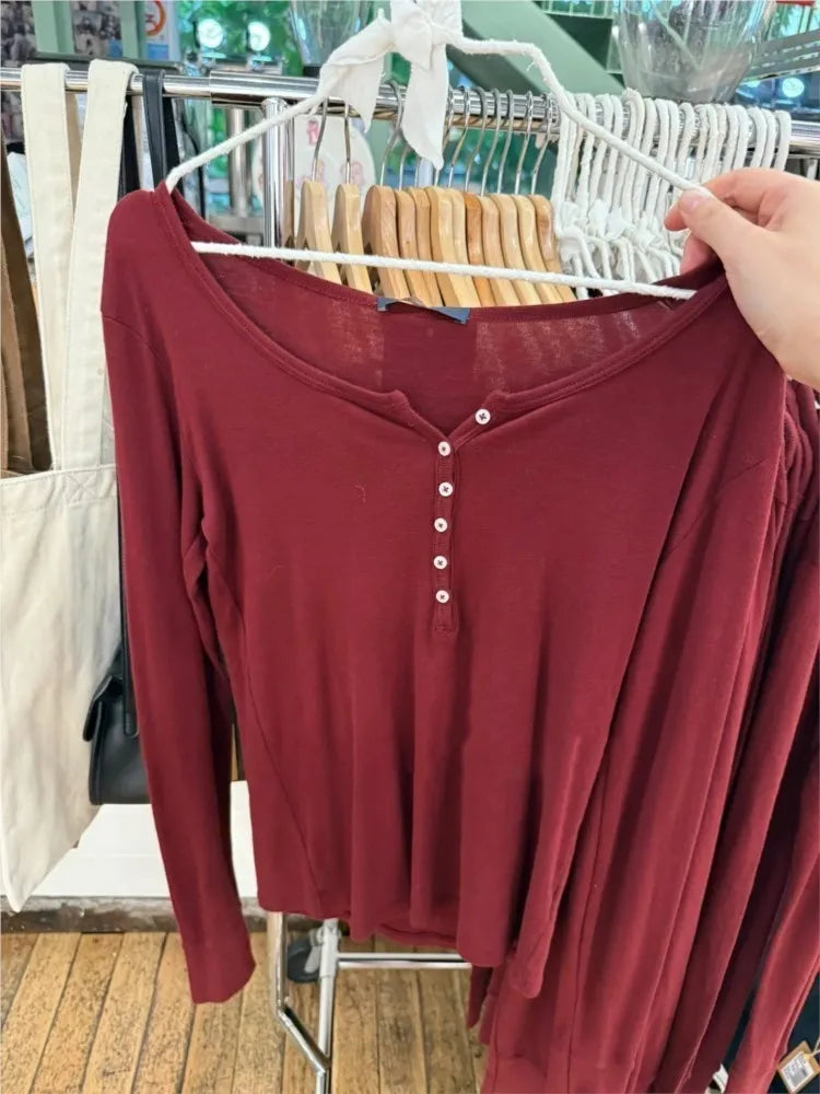 Burgundy Six Buttons T-shirt Woman Autumn Casual O-neck Cotton Slim Long Sleeve Tshirt Streetwear Vintage Simple Basic Tee Tops