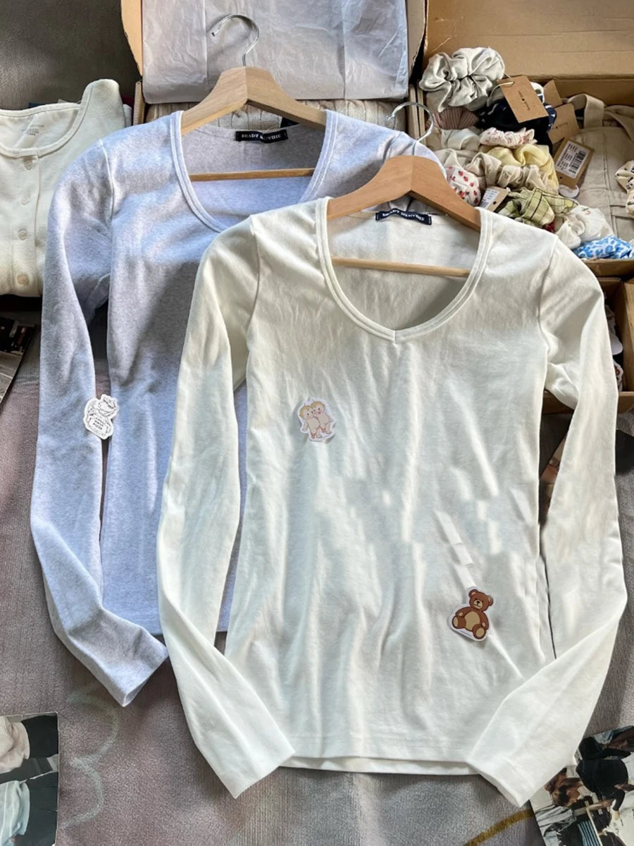 Solid V-neck Basic Long Sleeve Tees Women New Cotton Soft Simple Casual SlimTops Clothes All-match Simple T-shirts Spring