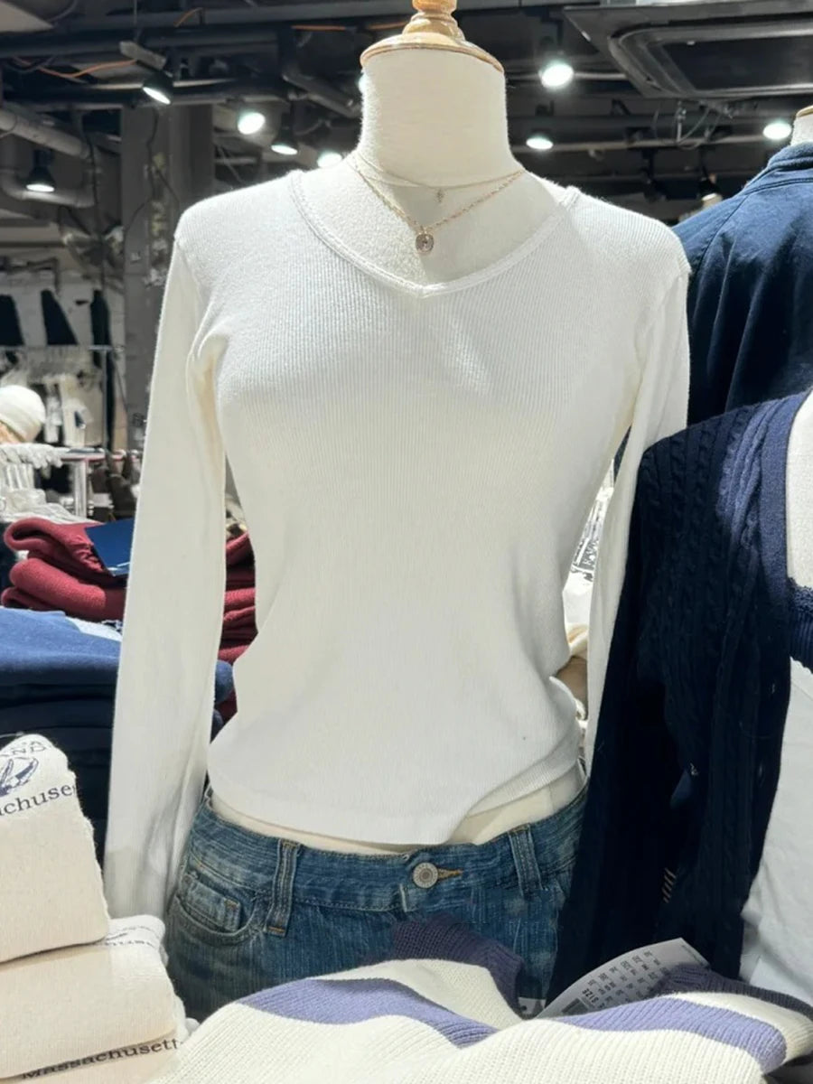 Sweet Solid V-neck Basic Long Sleeve Tees Women New Cotton Soft Simple Casual SlimTops All-match Simple T-shirts Spring