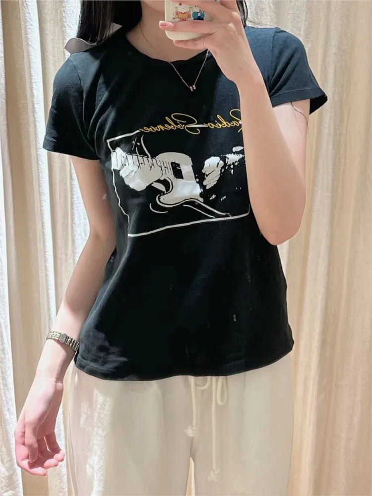 Guitar Print Black T-shirts Women Summer Casual Streetwear O-neck Short Sleeve Tees Female American Vintage Simple T shirt Y2K