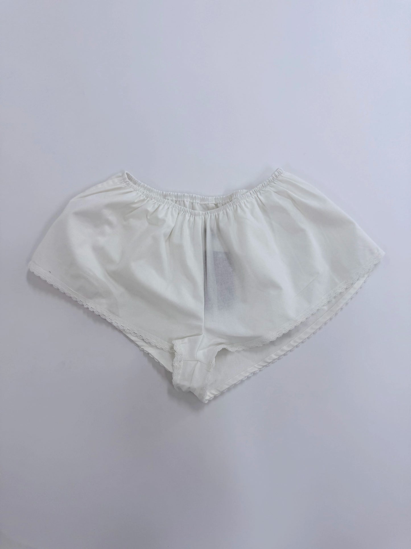 White Lace Trim T-Shirt Shorts Set Women Summer Lace-up Puff Sleeve Blouse+Elastic Waist Short Pants Sweet Simple 2 Piece Sets