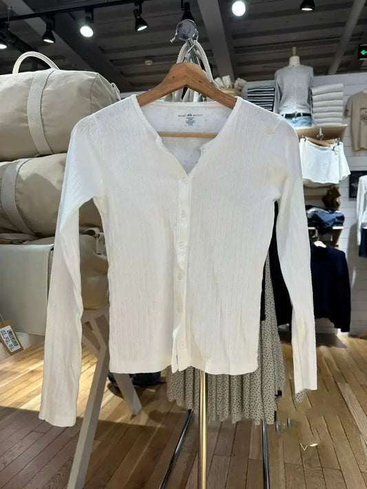 Gray Eyelet Slim Long Sleeve T-shirt Women Preppy Style O-neck Single Breasted Cotton Tee Shirts Cute Vintage SimpleTops Y2K