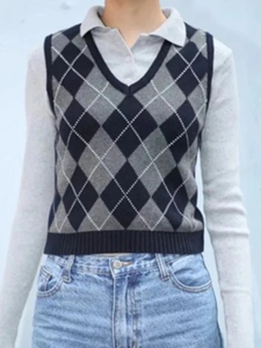 Argyle V-neck Knitted Vests Women Autumn Cotton Soft Casual Sleeveless Pullover Tank Tops Vintage Streetwear Chic Slim Sweaters