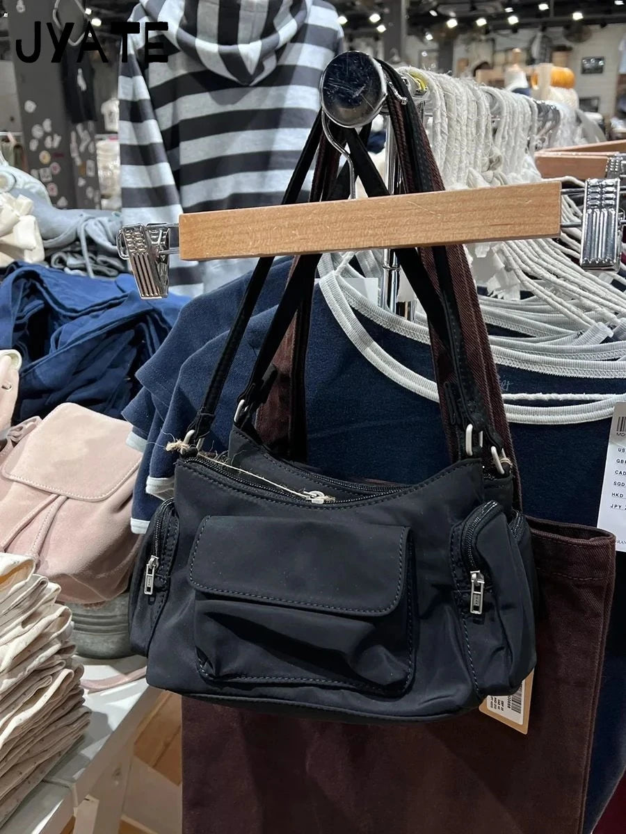 Nylon Pockets Zipper Shoulder Bag Women Four Season New Black High Quality Preppy Style Ladies Bags Vintage High Street Handbag