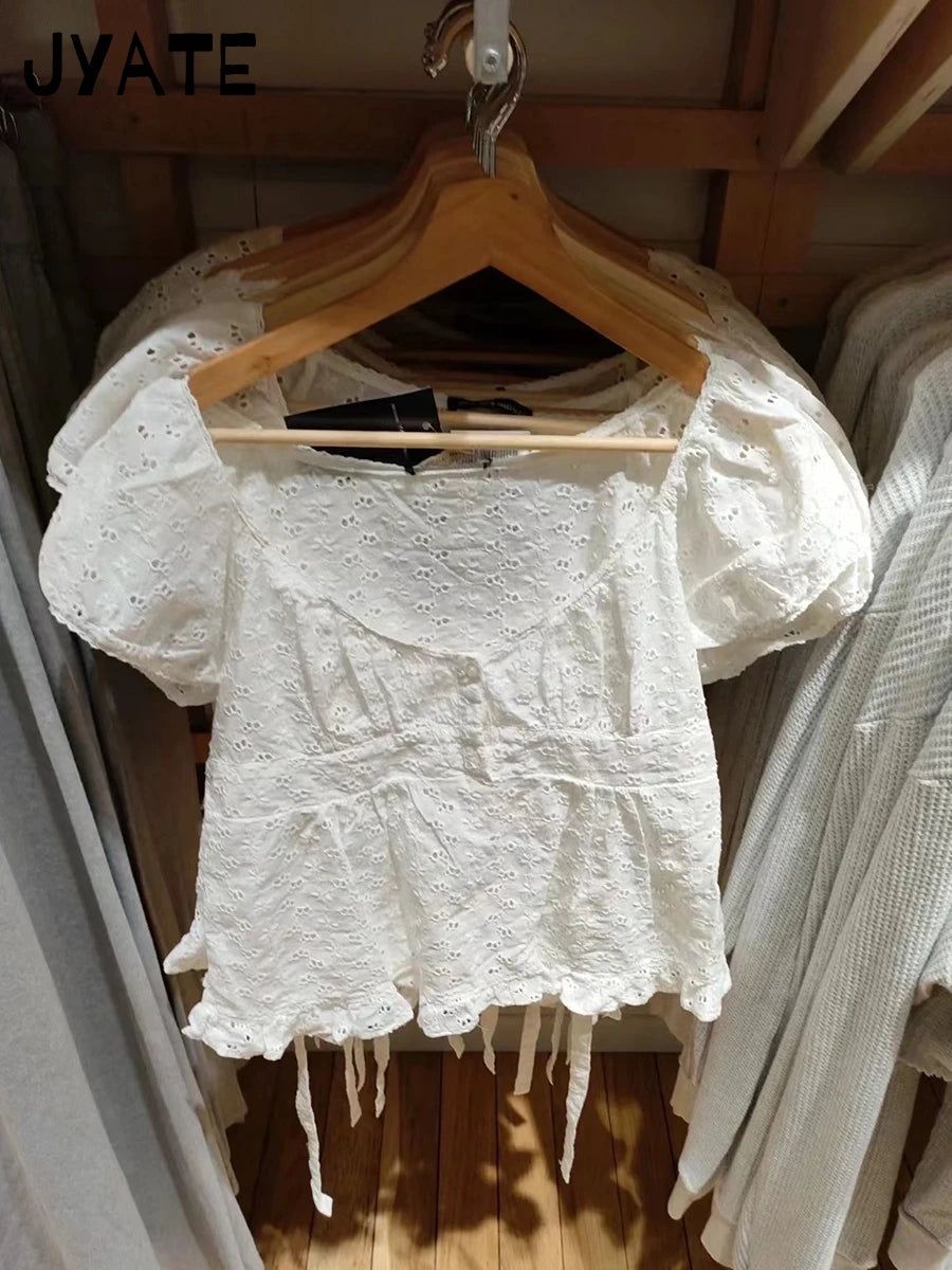 Fashion White Floral Embroidery Cropped Tees Women New Cotton Button V-neck Puff Sleeve Ruffles Tops Sweet Vintage Cute T-shirts