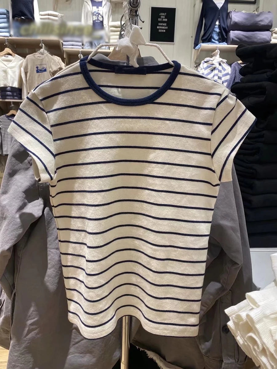 Vintage Striped Slim T-shirt Women Spring New Round Neck Cotton Short Sleeve Tee Shirts Female Cute Preppy Style Y2K T shirts