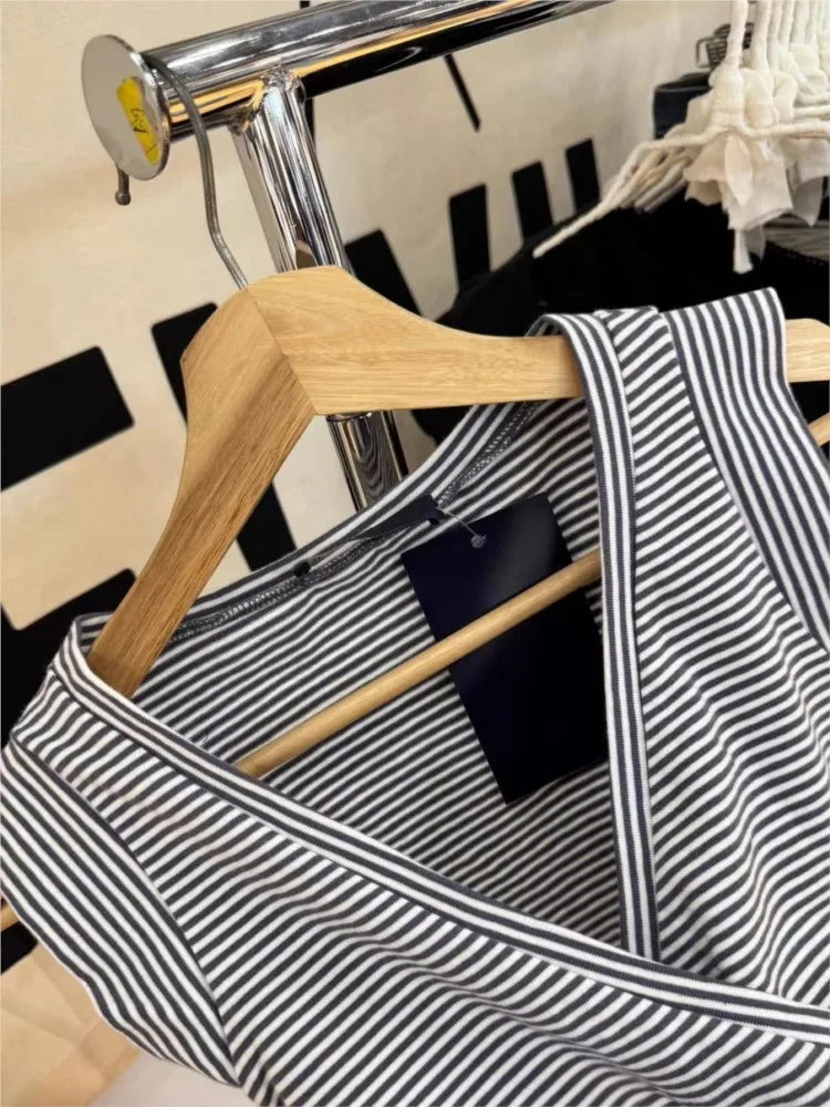 Striped Deep V-neck Cotton T-shirts Women Summer Casual Simple All-match Slim Sleeveless Tshirt Sweet Ballecore Cute Crop Tops
