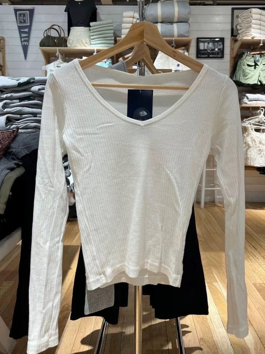 Sweet Solid V-neck Basic Long Sleeve Tees Women New Cotton Soft Simple Casual SlimTops All-match Simple T-shirts Spring