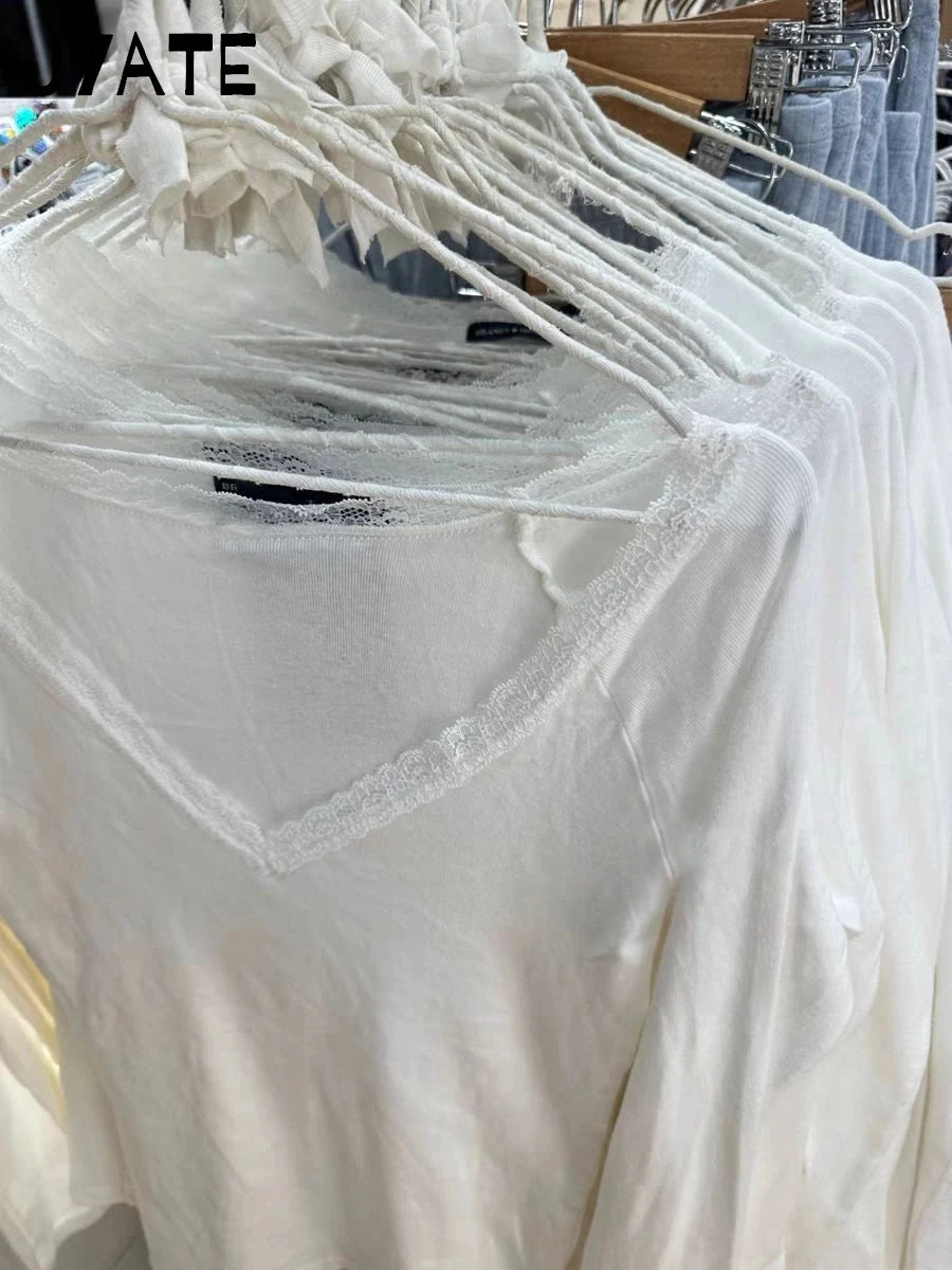 New Lace Trim V-neck Long Sleeve Tees Women 2024 Cotton Soft Casual Simple Basic Slim Tops Sweet Cute Preppy Style T-shirts Y2K