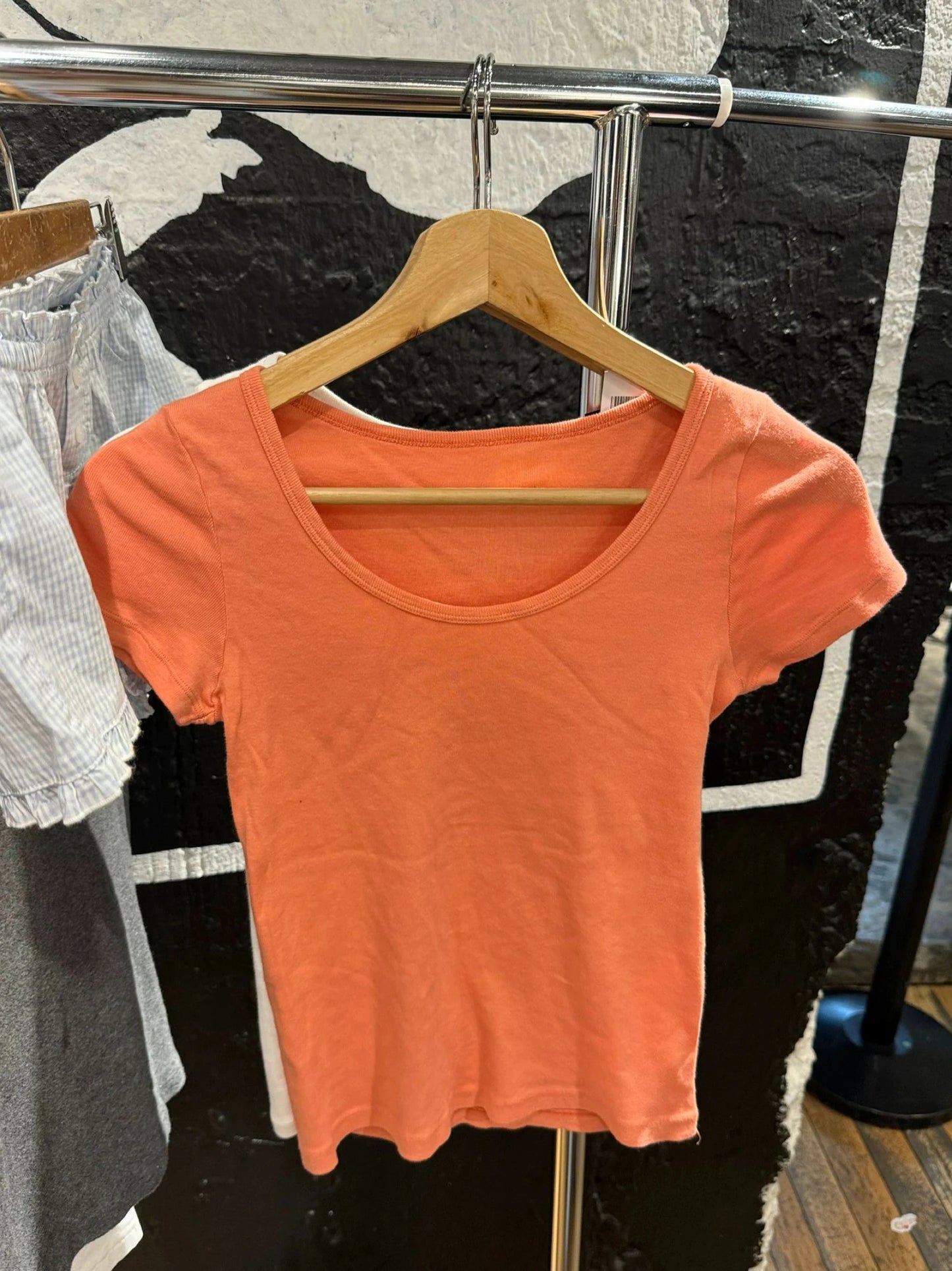 Orange Slim T-shirts Women Summer Casual Streetwear O-neck Short Sleeve Cotton Tee Tops Female Simple All-match Basic TshirtsY2K