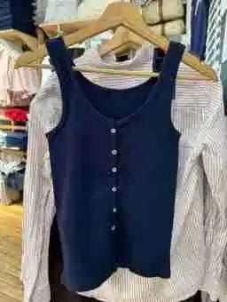 New White Lace Trim Slim Tank Tops Women Casual Cotton U-neck Buttons Sleeveless Cardigan Vests Sweet Preppy Style Cute Camisole