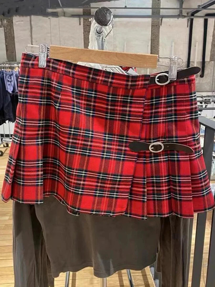 Vintage Preppy Plaid Low Waist Mini Skirt Women Streetwear Aestjetic Chic Sexy Buckle Pleated Skirts Retro Sweet Cute Faldas Y2K