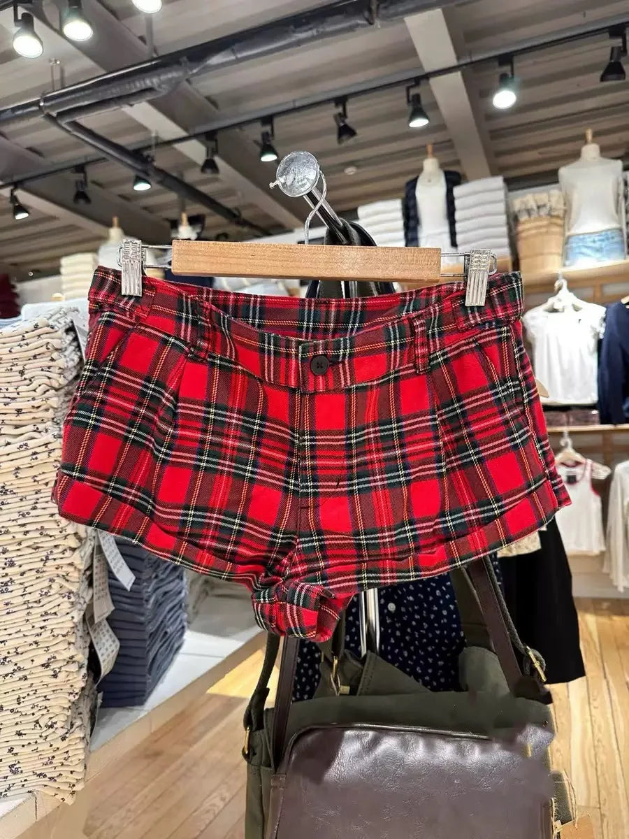 Solid Cotton Short Pants Women Summer Casual Pocket Button Straight Waist Sweatshort Sweet Chic Preppy Style Cargo Shorts Y2K