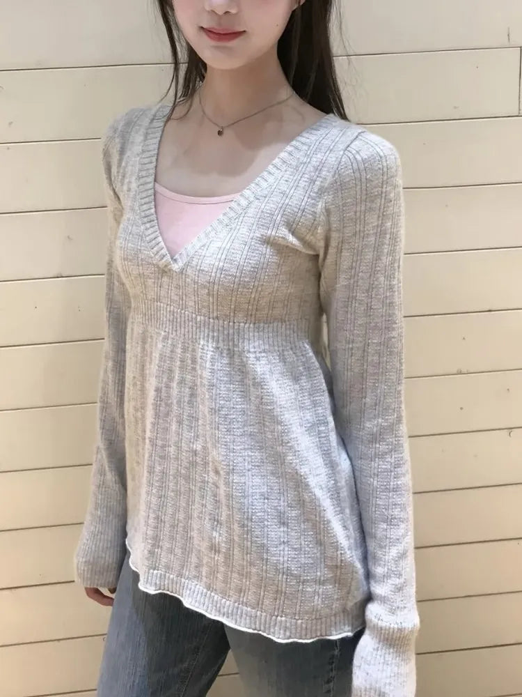 Gray V-neck Knitted Slim Long Sleeve Tees Women Autumn Fashion Cotton Soft T-shirt Sweet Cute Preppy Style T Shirt Y2K Top New