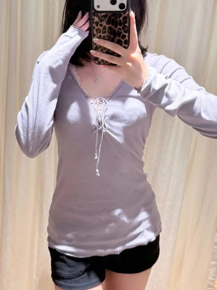 Purple Lace Trim V-neck T-shirts Women Spring Streetwear Chic Cotton Lace-up Long Sleeve Tees Sweet Cute Preppy Style Tshirt Y2K