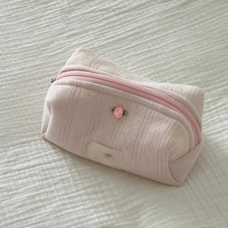 Sweet Little Bear Makeup Bag Women New Simple Zipper Student Pencil Bag Femme Casual Chic Cute High Quality Mini Bags Y2K