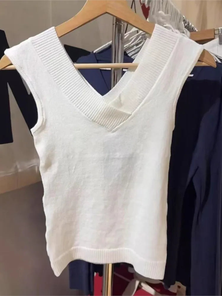 White Knitted V-neck Slim Vest Women Summer Cotton Chic Sweater Sleeveless Tank Tops Female Preppy Style Sweet Crop Top Y2k New