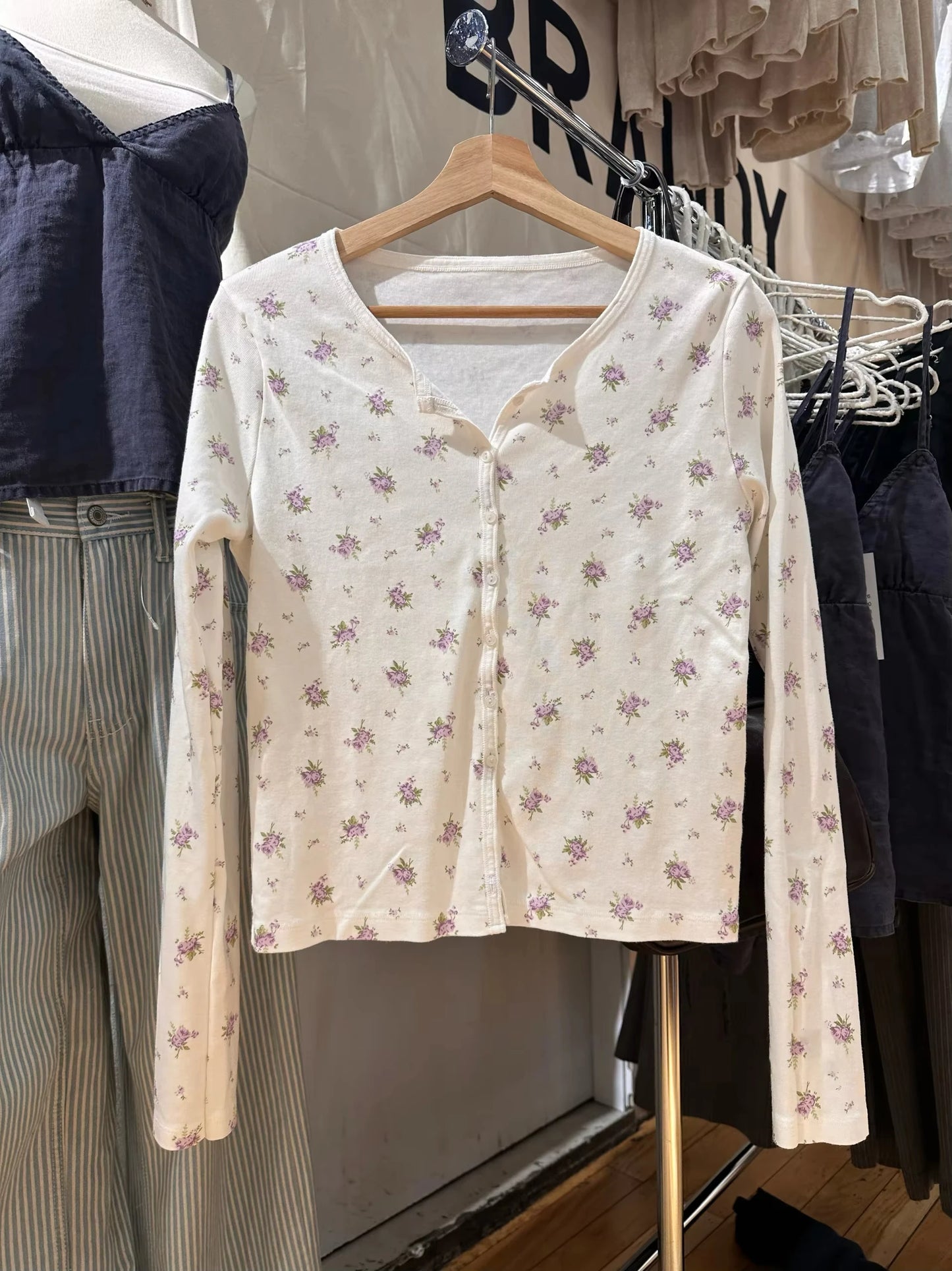 Yellow Eyelet Slim Long Sleeve T-shirt Women Preppy Style O-neck Single Breasted Cotton Tee Shirts Cute Vintage Sweet Tops Y2K