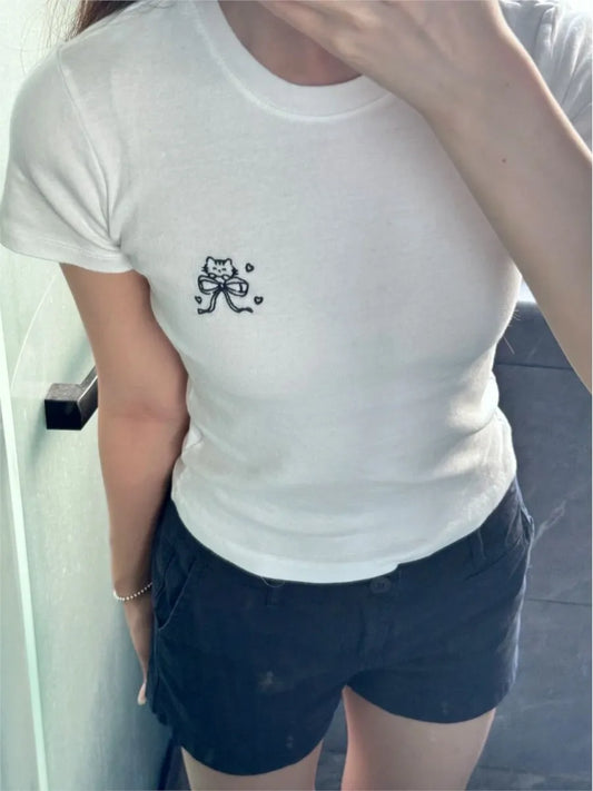 Cute Cat with Bow Embroidery T-shirt Women Summer White O-neck Short Sleeve Cotton Tee Top Female Sweet Preppy Style Crop Tops