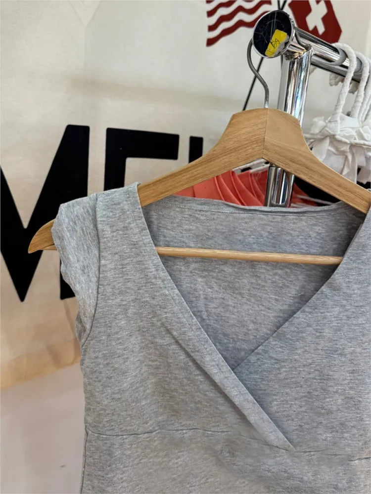 Gray Deep V-neck Cotton T-shirts Women Summer Casual Simple All-match Slim Sleeveless Tshirt Sweet Ballecore Cute Crop Tops Y2K