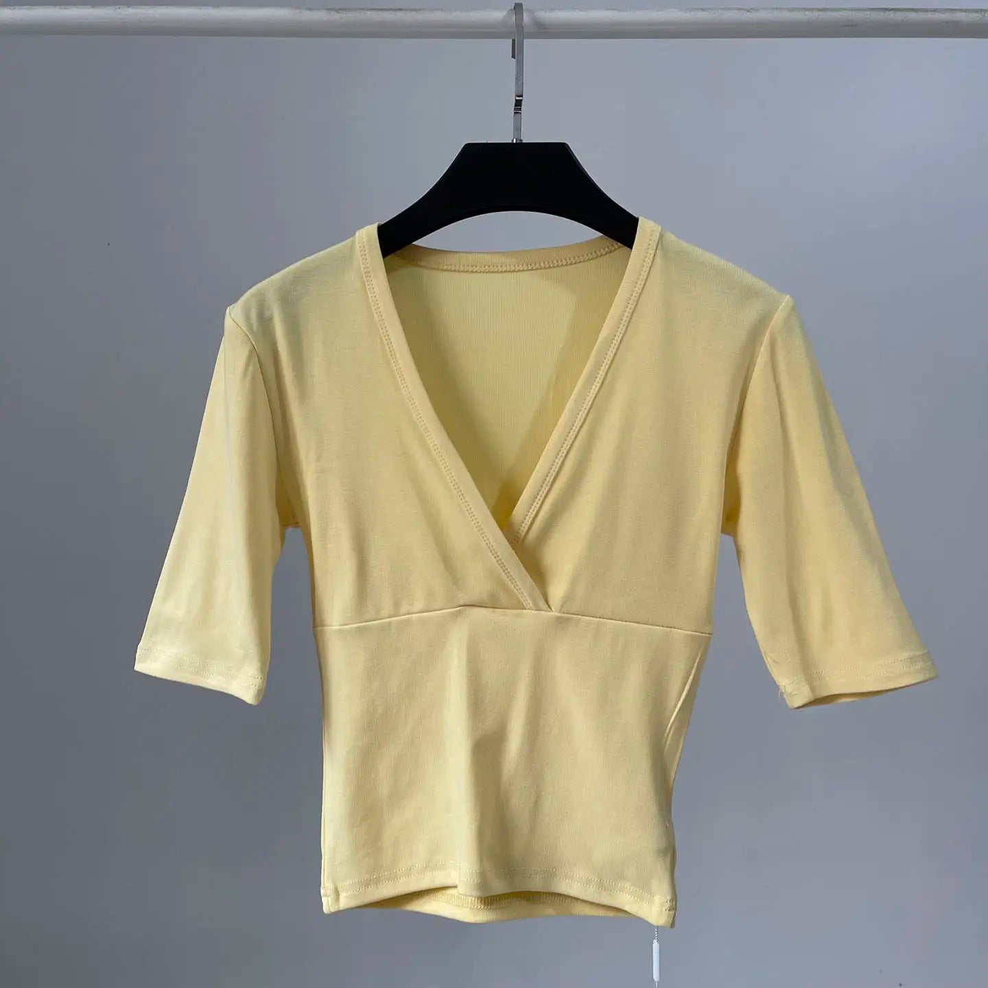 Pink V-neck Slim Crop Tops Women Summer Streetwear Simple Basic Cotton Half Sleeve Tees Sweet Cute Preppy Style T-shirts Y2K
