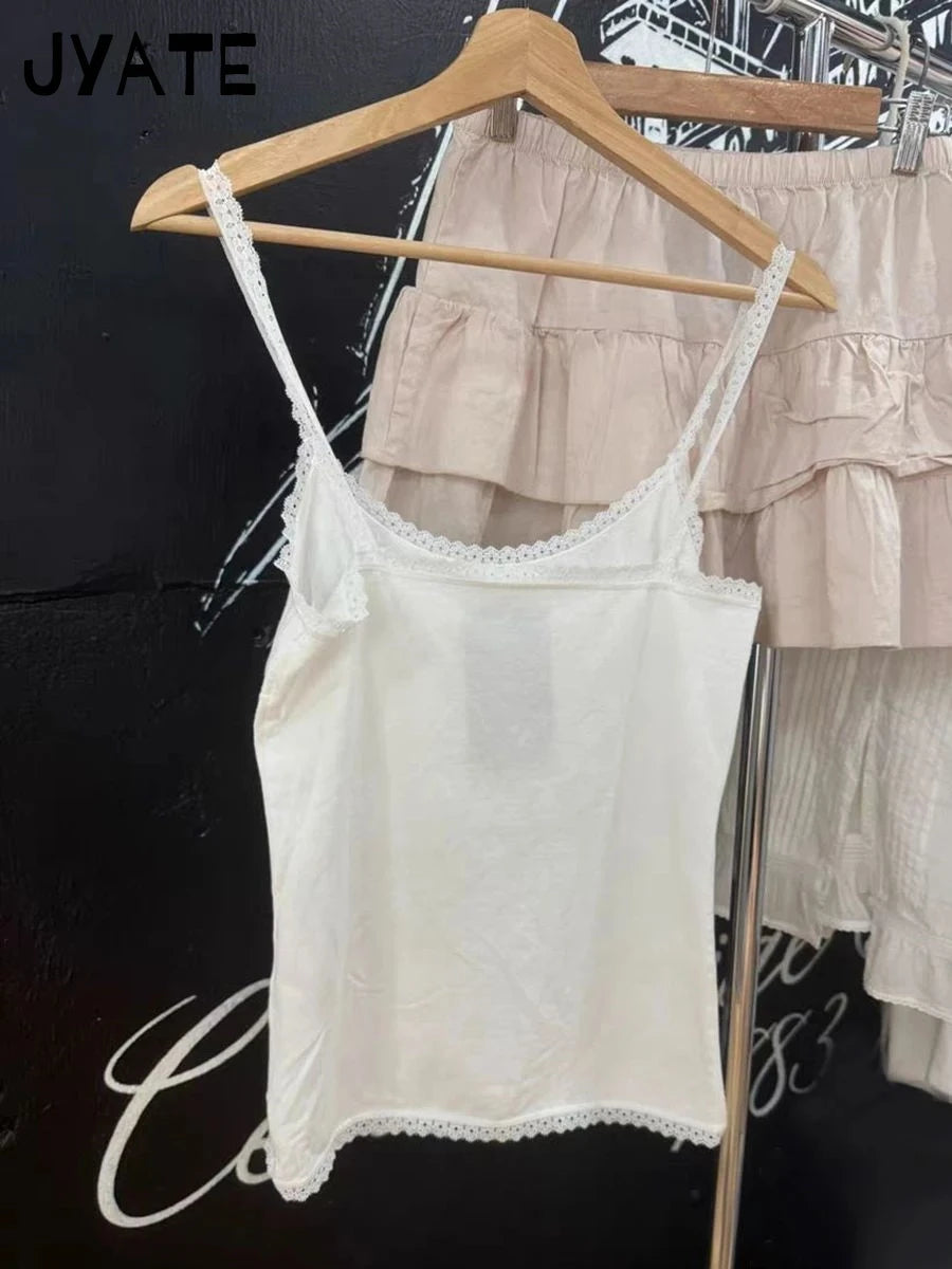 New White Lace Trim U-neck Tank Tops Women Summer Simple Slim Soft Casual Folds Sleeveless Vests Sweet Cute Vintage Camisole Y2K