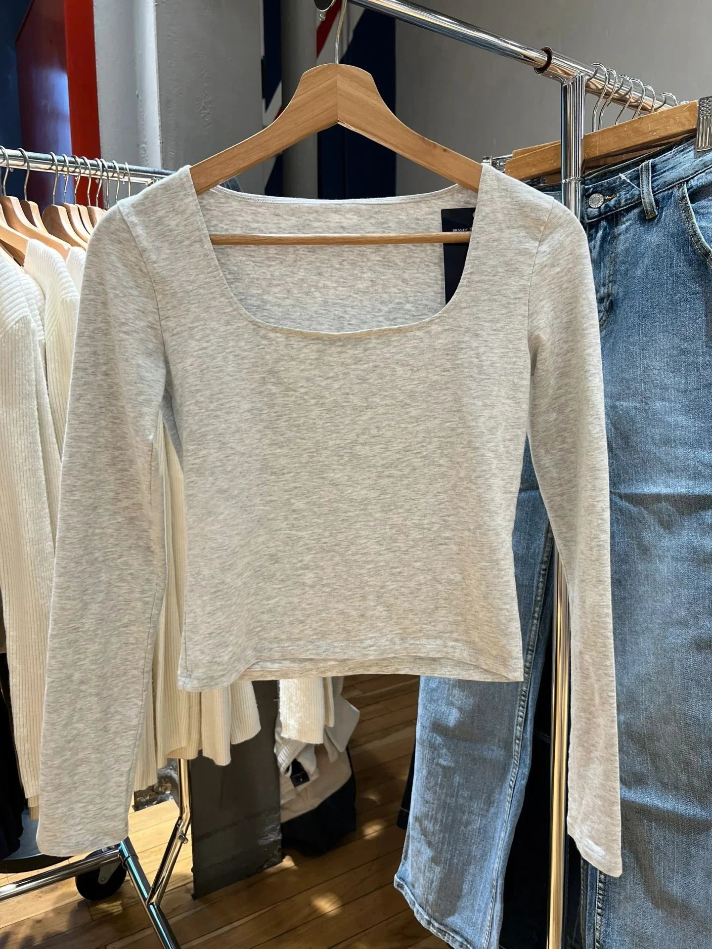 Gray Slim Long Sleeve T-shirt Woman Autumn Simple Basic Square Neck Cotton Cropped Tees Clothes Vintage Sweet Cute Crop Top Y2K