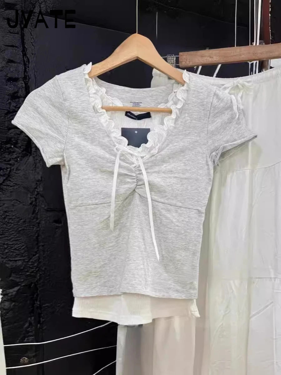 Simple Basic White Shirred V-neck T-shirts Women New Cotton Raw Hem Casual Sexy Short Sleeve Tee Sweet Vintage Chic Crop Top Y2K