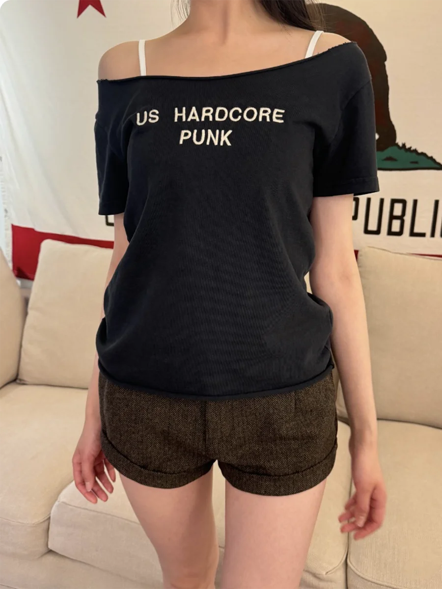 Letter Print Slash Neck T-shirts Women Summer New Black Raw Hem Cotton Short Sleeve Tees Vintage Cute Harajuku Tshirt Y2K Tops