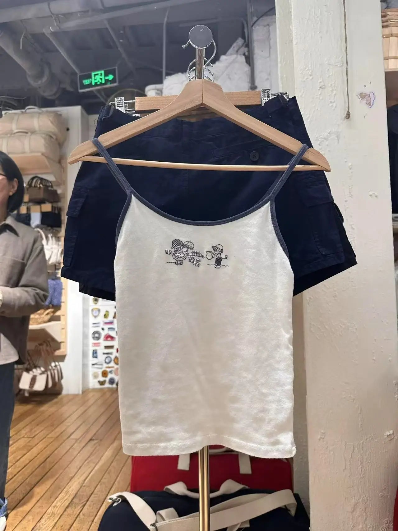 Lace Trim Red Floral Embroidery Crop Top Women White Cotton Slim Sleeveless Camisole Sweet Girls Cute Tank Tops Y2K Clothes New