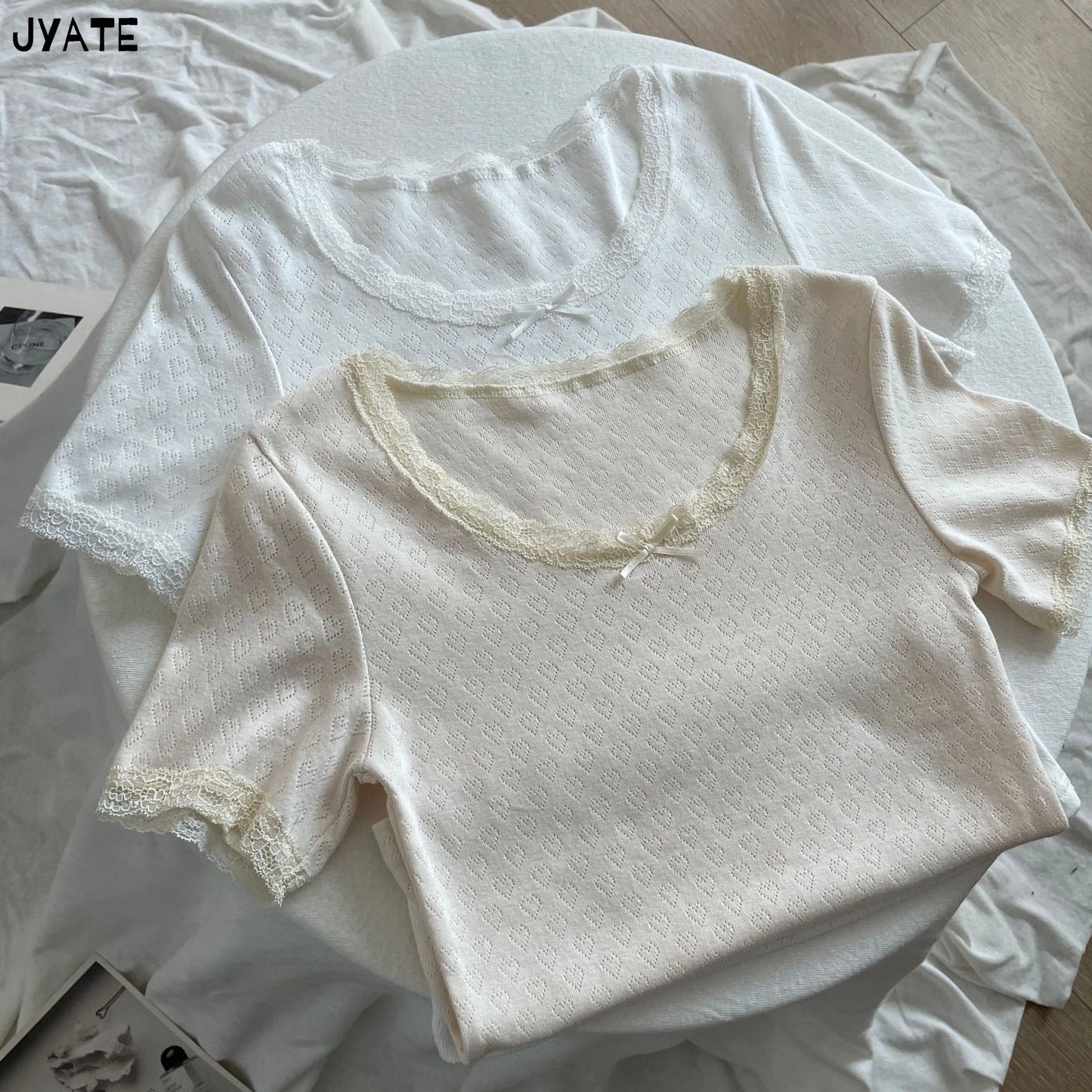Sweet Eyelet Lace Trim Short Sleeve Tee Women New Casual Slim Simple Preppy Style Bow Tops Femme Vintage Cute Basic T-shirts Y2K